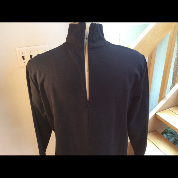 Top - Picture 5 of 6